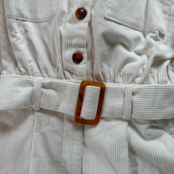 Lani the Label for Revolve Stylish Cream Corduroy Button-Up Romper NWT - Picture 4 of 8